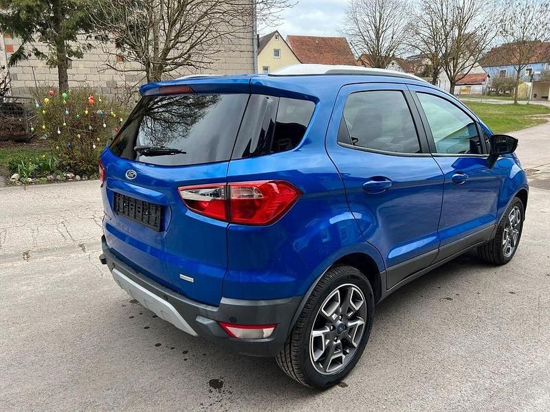 Gebraucht Ford Ecosport Titanium 125 PS (91 kW) 2016 Blau SUV