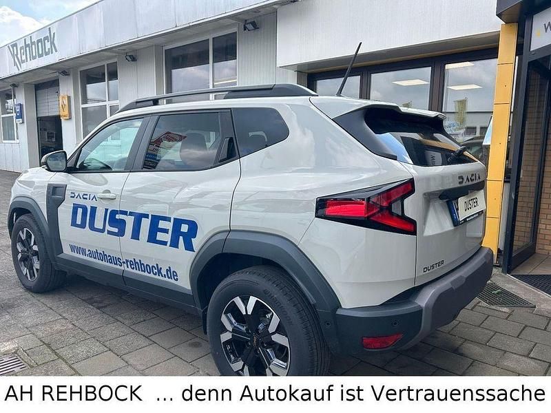 Gebraucht Dacia Duster Extreme 131 PS (96 kW) 2024 Beige SUV