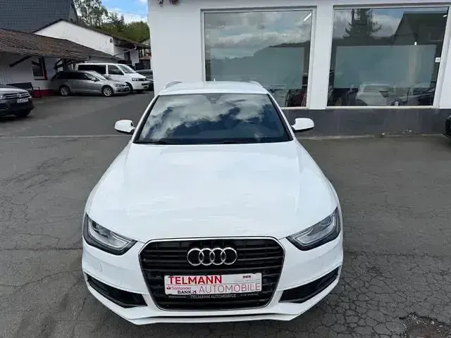 Używany Audi A4 S-Line 204 KM (150 kW) 2015 Biały Kombi