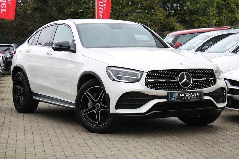 Diamantweiss Gebraucht 2019 Mercedes GLC200 AMG SUV | 37.999 € (Etwas zu teuer) - Bild 1/4