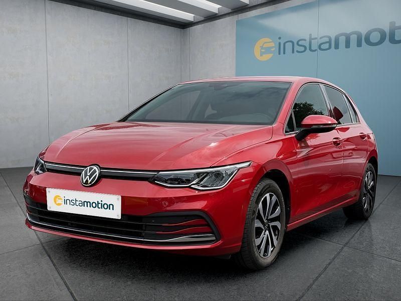 Rot Gebraucht 2021 VW Golf VIII Kleinwagen | 19.899 € (Guter Preis) - Bild 1/4