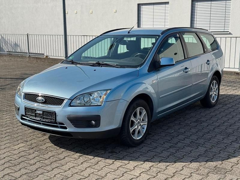 Gebraucht Ford Focus Ghia 101 PS (74 kW) 2006 Kombi