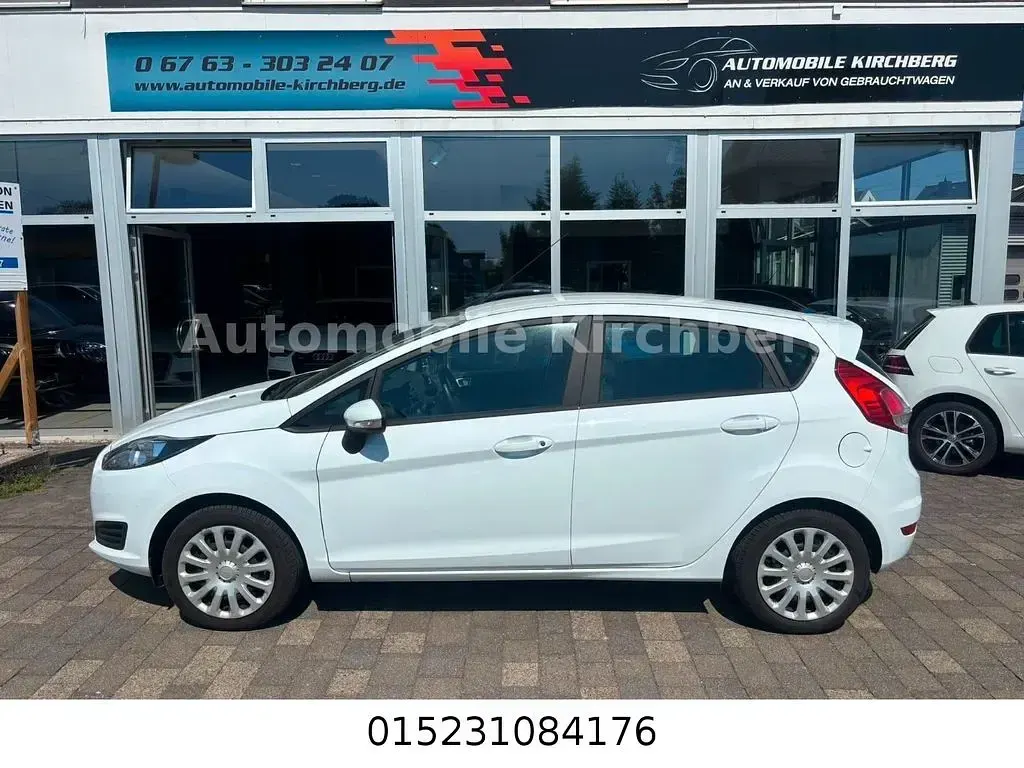 Gebraucht Ford Fiesta Trend 82 PS (60 kW) 2016 Weiß Kleinwagen