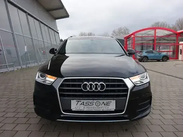 Gebraucht Audi Q3 Sport 150 PS (110 kW) 2016 Schwarz SUV