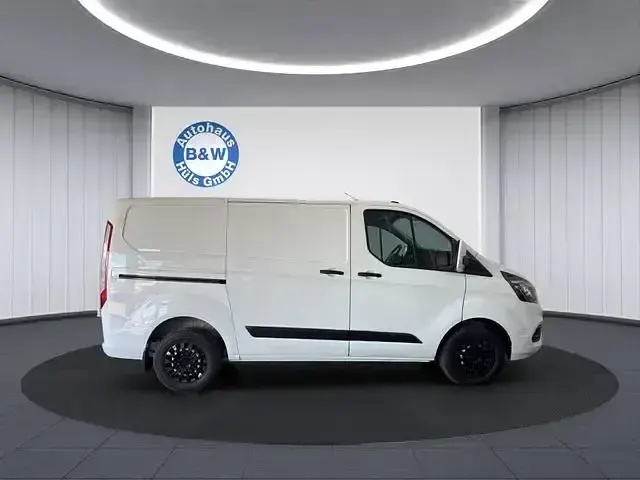 Gebraucht Ford Transit Custom Trend 131 PS (96 kW) 2020 Weiß Van / Kleinbus