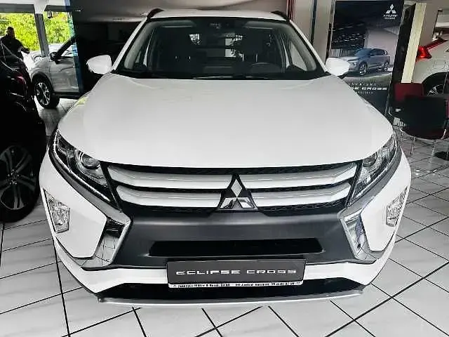 Gebraucht Mitsubishi Eclipse Cross Diamant Edition 163 PS (119 kW) 2020 Weiß SUV