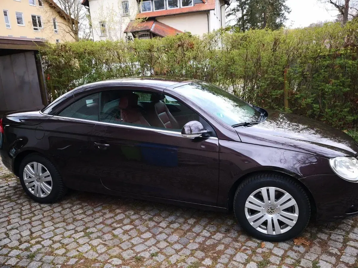 Gebraucht VW Eos 140 PS (102 kW) 2007 Violet Cabrio