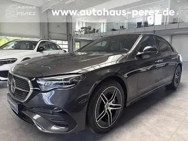 Gebraucht Mercedes E450 AMG Line Premium Plus 381 PS (280 kW) 2023 Grau Limousine