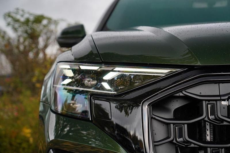 Gebraucht Audi SQ8 Ambiente 507 PS (372 kW) 2025 Grün SUV