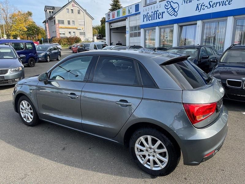 Gebraucht Audi A1 116 PS (85 kW) 2017 Grau Kleinwagen