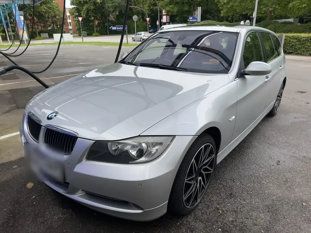Brugt BMW 330 272 HK (200 kW) 2007 Gul Stationcar