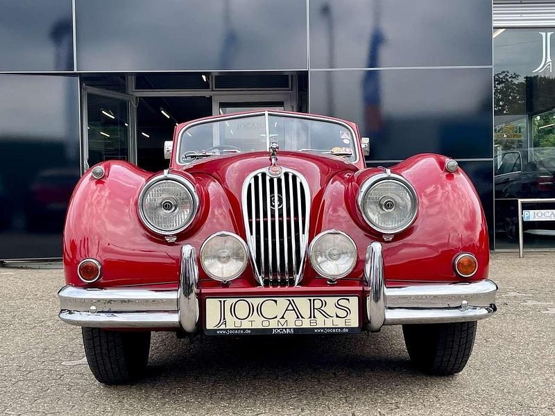 Gebraucht Jaguar XK 213 PS (156 kW) 1955 Rot Cabrio