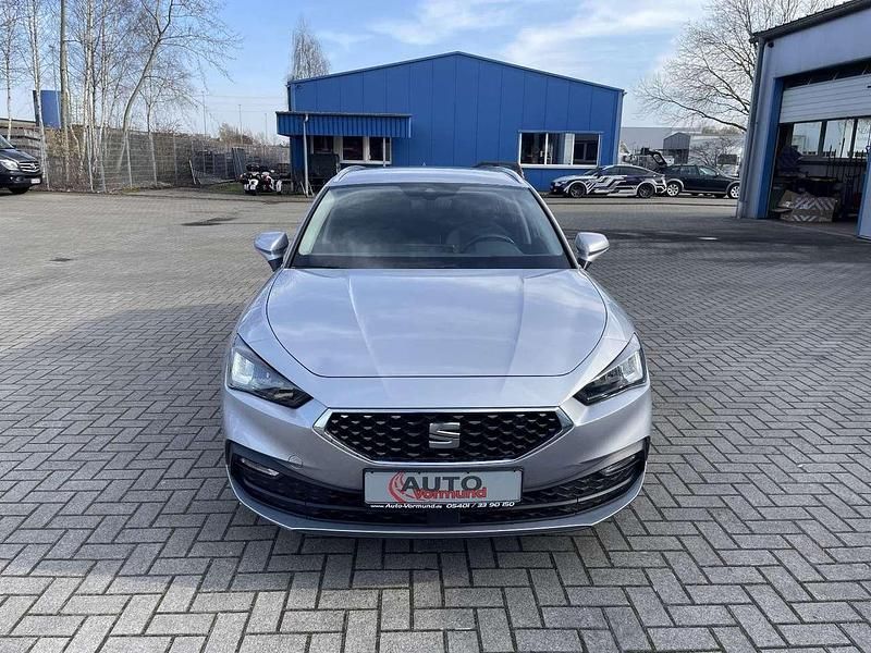 Gebraucht Seat Leon XCELLENCE 150 PS (110 kW) 2022 Florett(urban)silver Kombi