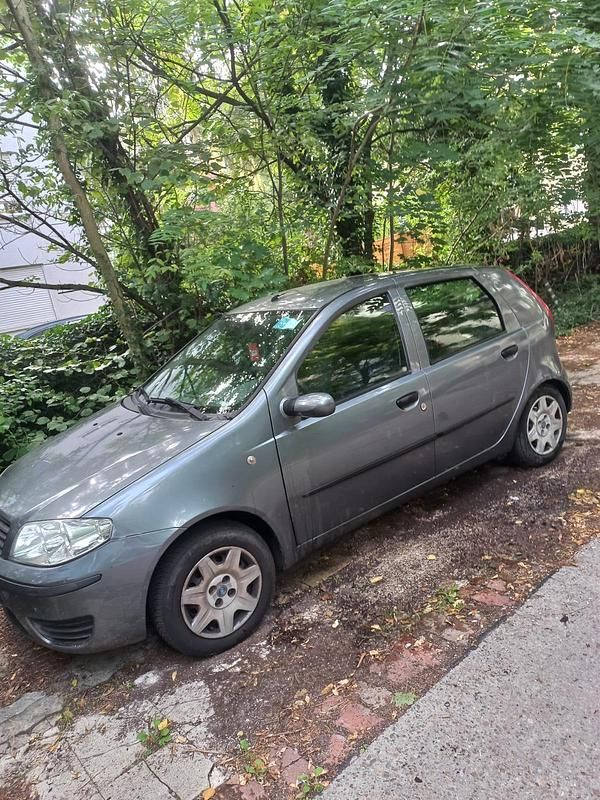 Gebraucht 2005 Fiat Punto Kleinwagen | 600 € (Superpreis) - Bild 1/4