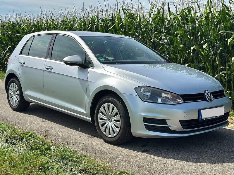 Silber Gebraucht 2014 VW Golf VII Limousine | 7.700 € (Fairer Preis) - Bild 1/4
