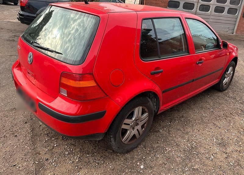 Gebraucht VW Golf III 75 PS (55 kW) 1999 Rot Limousine