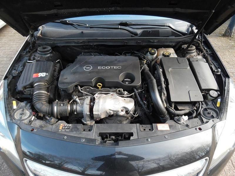 Gebraucht Opel Insignia Innovation 170 PS (125 kW) 2015 Schwarz Kombi