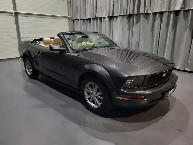 Gebraucht Ford Mustang 212 PS (155 kW) 2007 Grau Cabrio