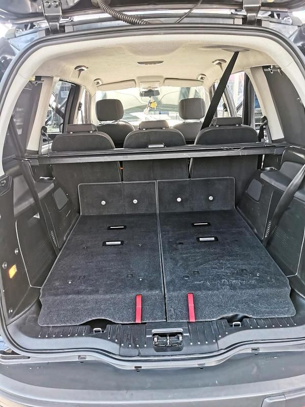 Gebraucht Ford Galaxy Trend 140 PS (102 kW) 2012 Schwarz Van / Kleinbus