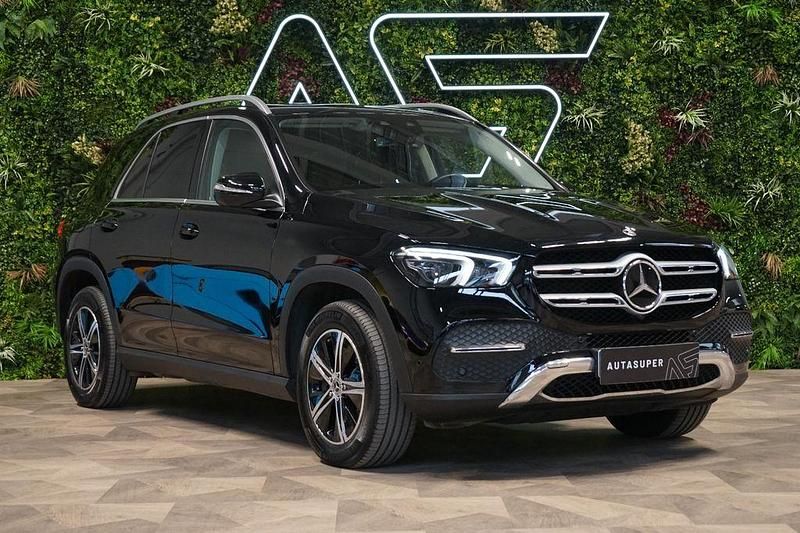 Gebraucht Mercedes GLE300 269 PS (197 kW) 2023 Schwarz SUV