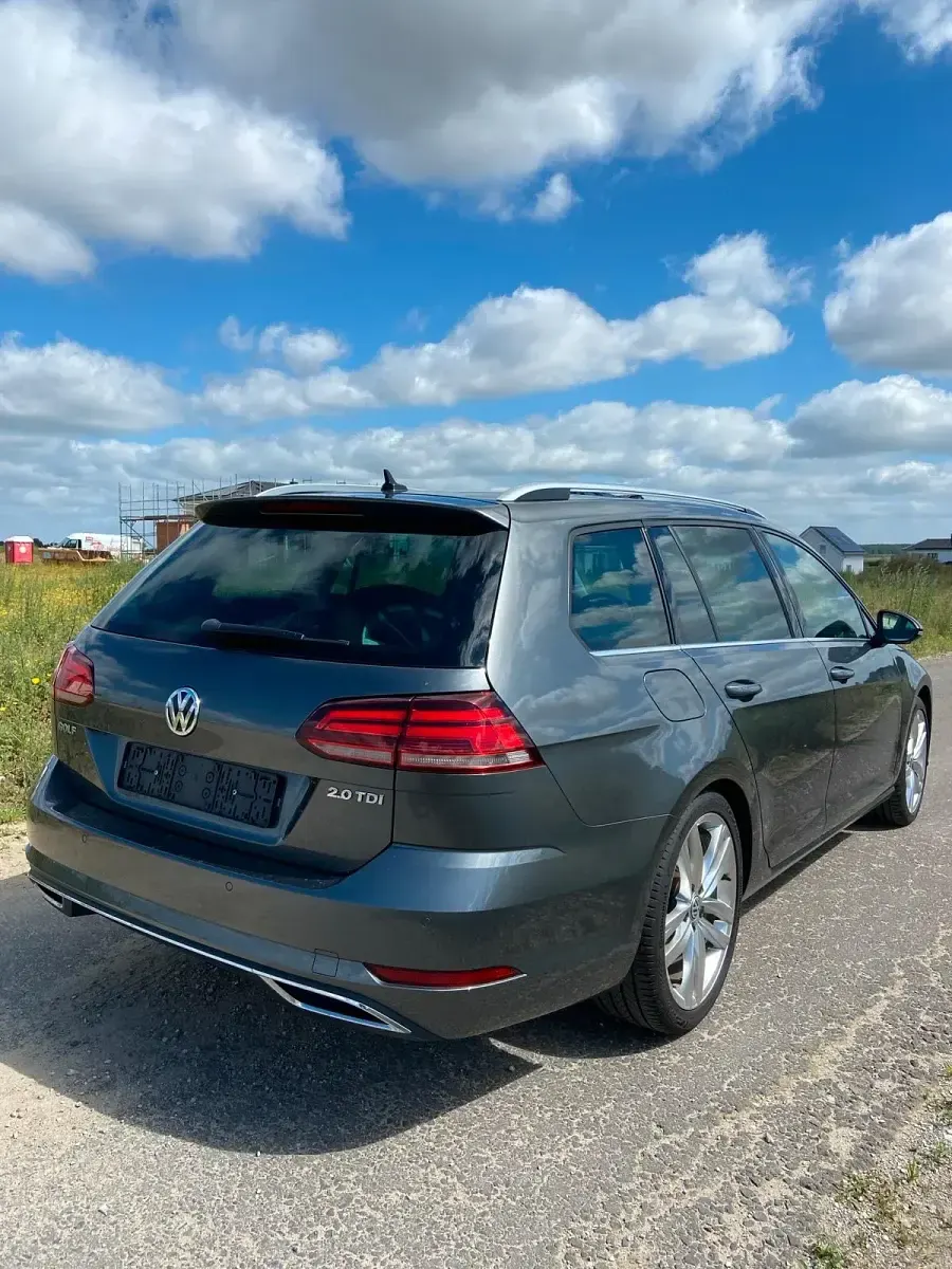 Gebraucht VW Golf VII Highline 150 PS (110 kW) 2017 Grau Kombi