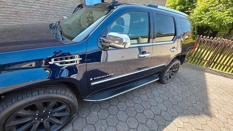 Gebraucht Cadillac Escalade 409 PS (300 kW) 2009 Blau SUV