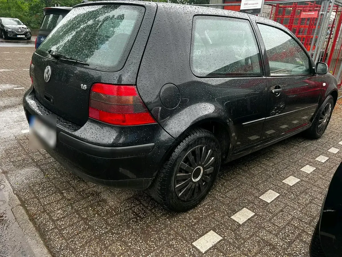 Gebraucht VW Golf IV 2000 Schwarz Kleinwagen