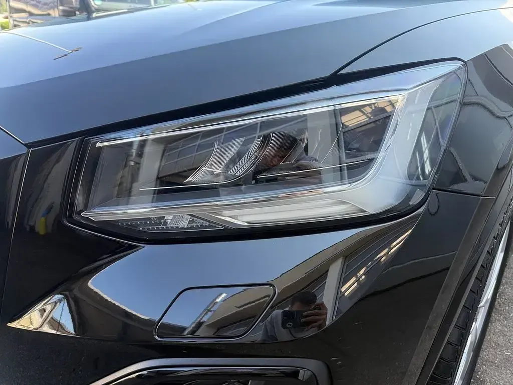 Gebraucht Audi Q2 S-Line 190 PS (139 kW) 2025 Mythosschwarz (metallic) SUV