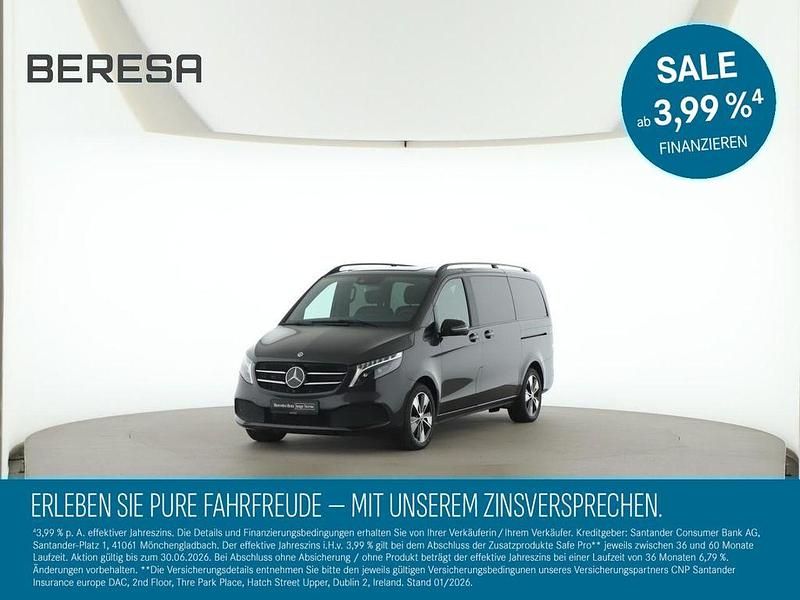 Grau Gebraucht 2024 Mercedes V300 Avantgarde Van / Kleinbus | 59.880 € (Superpreis) - Bild 1/4