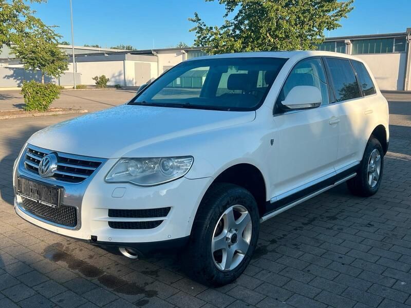 Weiß Gebraucht 2008 VW Touareg Individual SUV | 4.290 € (Guter Preis) - Bild 1/4