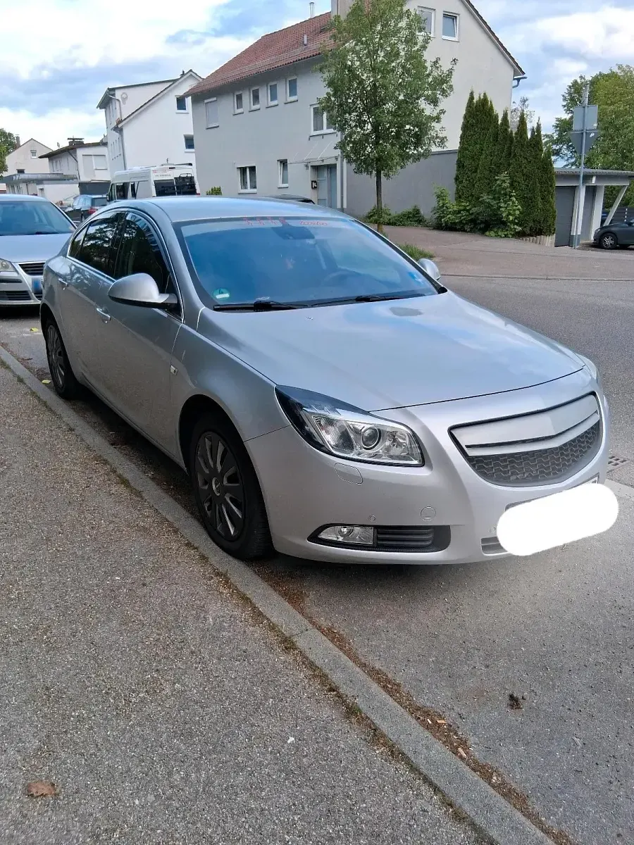 Gebraucht Opel Insignia 160 PS (117 kW) 2013 Silber Limousine