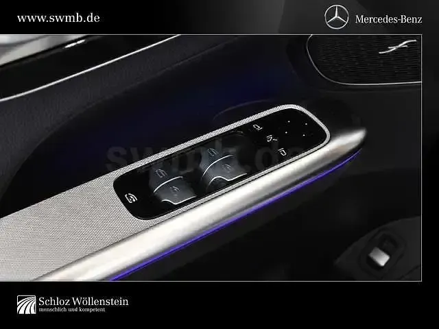 Gebraucht Mercedes GLC300 AMG 269 PS (197 kW) 2025 Silber SUV