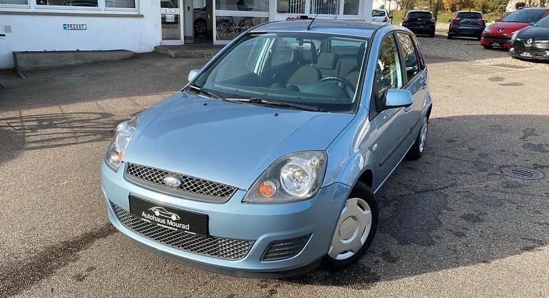 Blau Gebraucht 2006 Ford Fiesta Kleinwagen | 2.900 € - Bild 1/4