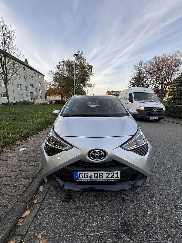 Gebraucht 2020 Toyota Aygo Kleinwagen | 7.000 € (Fairer Preis) - Bild 1/4