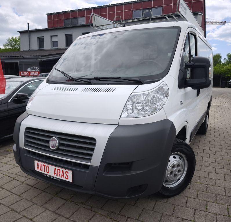 Weiß Gebraucht 2012 Fiat Ducato Van | 8.499 € (Fairer Preis) - Bild 1/4