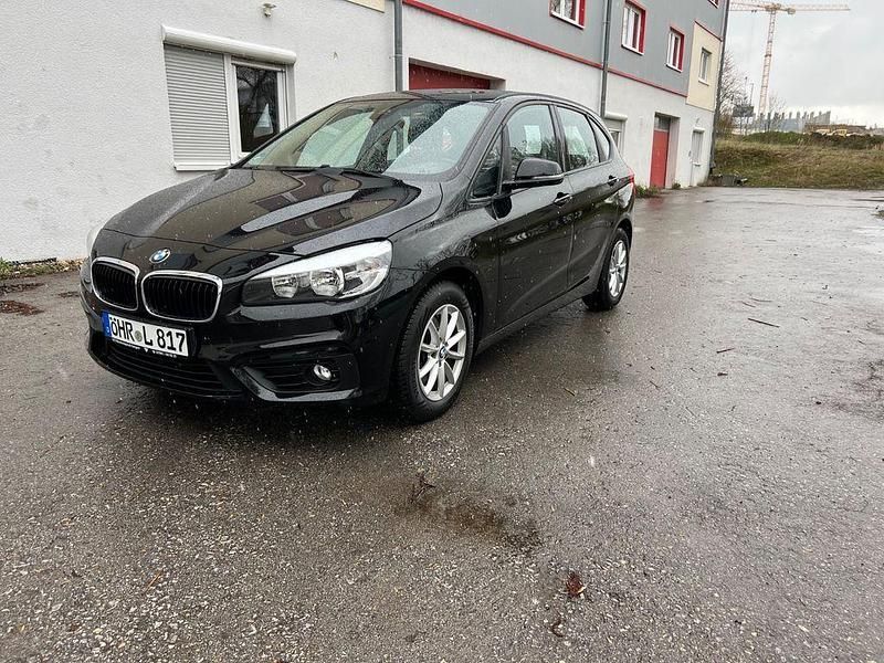 Gebraucht BMW 218 Active Tourer 136 PS (100 kW) 2015 Schwarz Van / Kleinbus