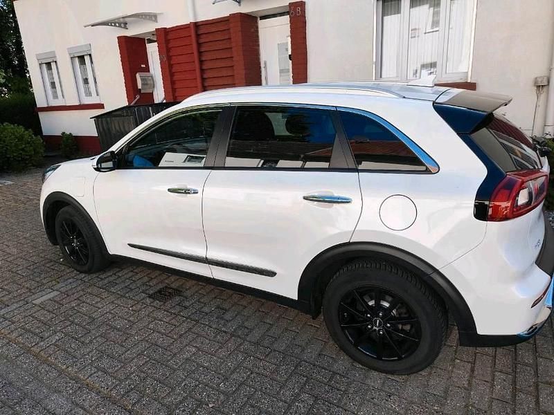 Gebraucht Kia Niro 141 PS (103 kW) 2018 SUV