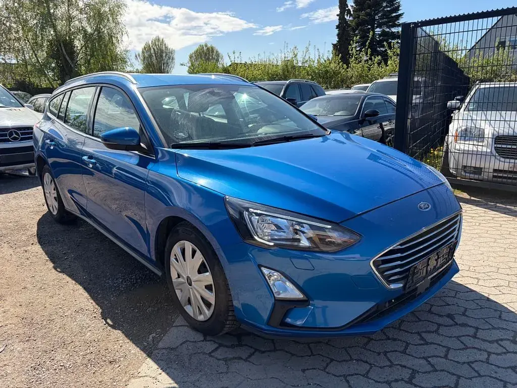 Usado Ford Focus 150 CV (110 kW) 2021 Azul Berlina