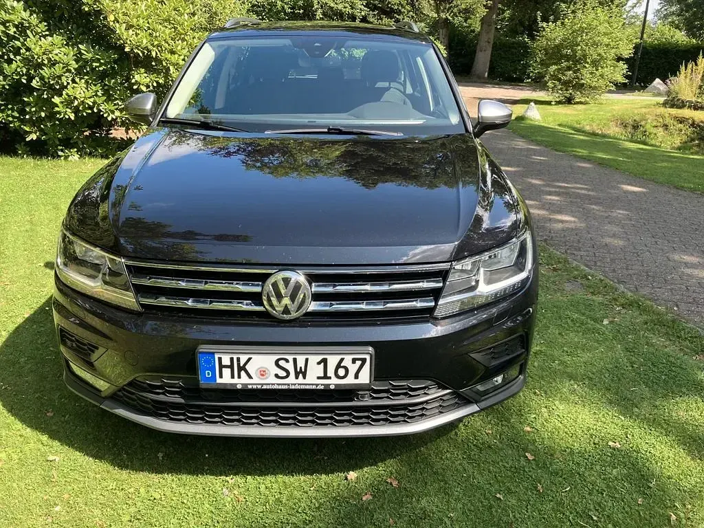 Gebraucht VW Tiguan Allspace Comfortline 150 PS (110 kW) 2020 Schwarz SUV