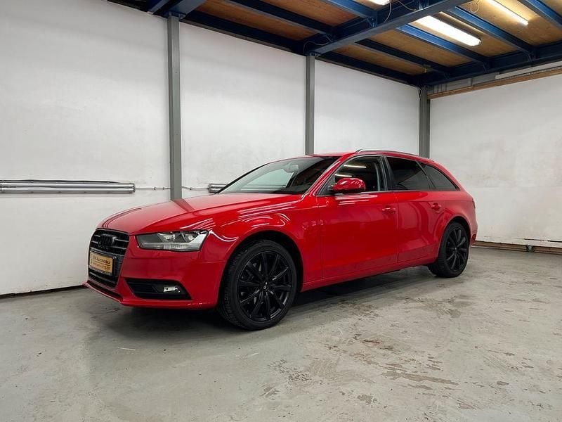 Rot Gebraucht 2015 Audi A4 Attraction Kombi | 12.500 € (Fairer Preis) - Bild 1/4