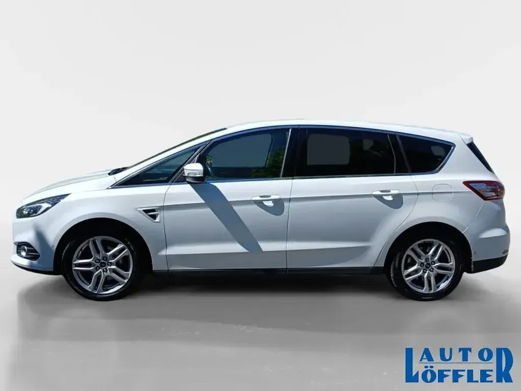 Gebraucht Ford S-MAX Titanium 211 PS (155 kW) 2017 Weiß Van / Kleinbus