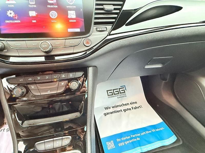 Gebraucht Opel Astra Dynamic 125 PS (91 kW) 2018 Schwarz Limousine