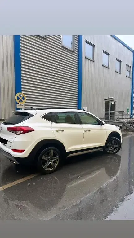 Gebraucht Hyundai Tucson Premium 177 PS (130 kW) 2018 Weiß SUV