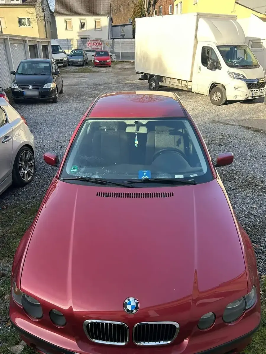 Gebraucht BMW 316 Compact 115 PS (84 kW) 2003 Rot Kleinwagen
