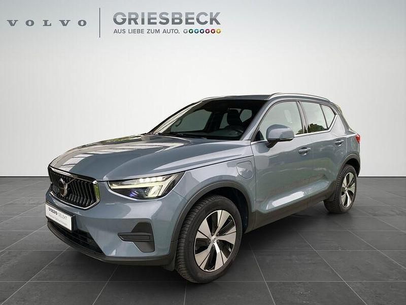 Grau Gebraucht 2022 Volvo XC40 Core SUV | 30.990 € (Fairer Preis) - Bild 1/4