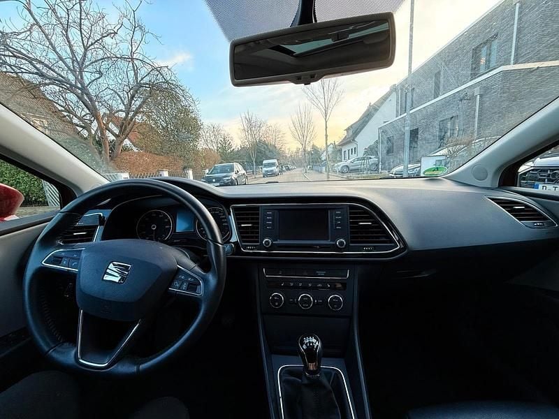 Gebraucht Seat Leon 110 PS (80 kW) 2014 Rot Limousine