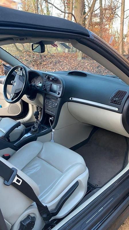 Schwarz Gebraucht 2006 Saab 9-3 Cabriolet Linear Cabrio | 4.999 € (Fairer Preis) - Bild 1/4