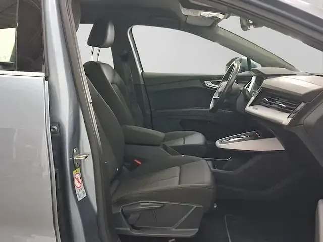 Gebraucht Audi Q4 e-tron 150 kW (204 PS) 2023 Blau SUV
