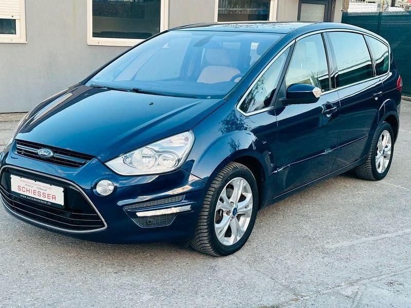 Blau Gebraucht 2012 Ford S-MAX Titanium Van / Kleinbus | 4.300 € (Superpreis) - Bild 1/4