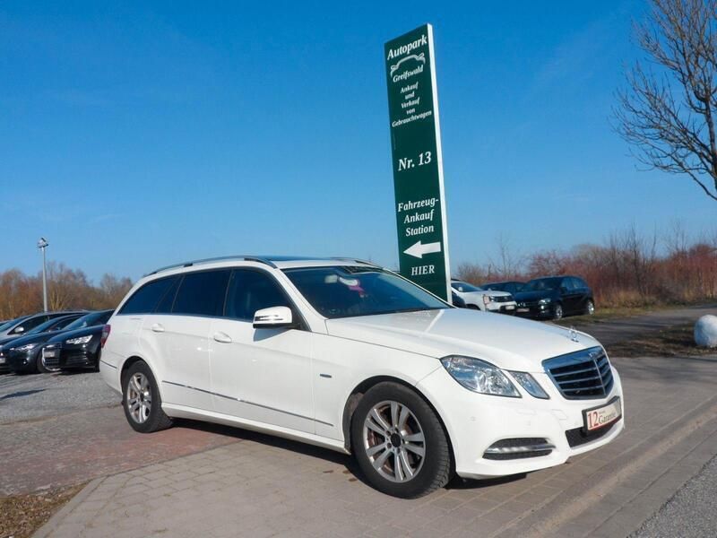 Gebraucht Mercedes E200 184 PS (135 kW) 2011 Weiß Kombi